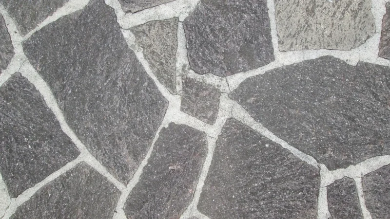 Nowoczesne kompozycje granitowe na tarasy i chodniki